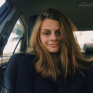 Meet your Posher, Destiny